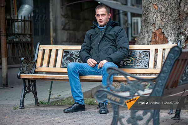 Позывной Хач, или зарисовки с передовой: какой запомнил войну военврач Маргарян Позывной Хач, или зарисовки с передовой: какой запомнил войну военврач Маргарян - Sputnik Армения