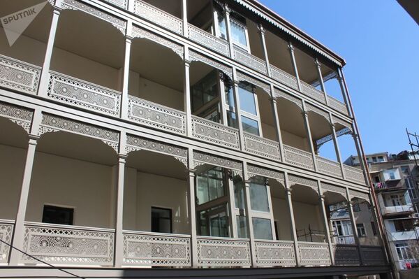 Как армянин из Персии построил в Тифлисе дворец, признанный архитектурным шедевром Как армянин из Персии построил в Тифлисе дворец, признанный архитектурным шедевром - Sputnik Армения