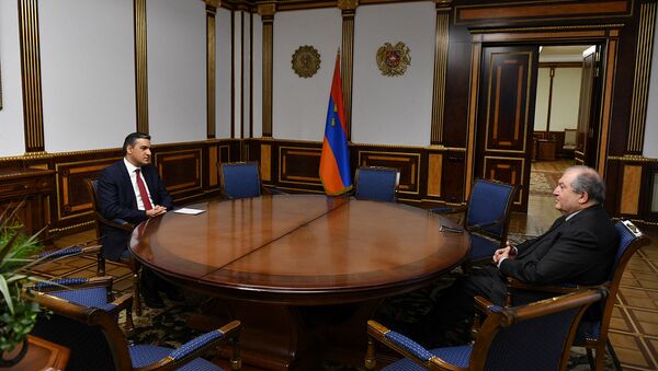 Президент Армен Саркисян встретился с защитником прав человека в Армении Арманом Татояном (3 декабря 2020). Еревaн - Sputnik Армения