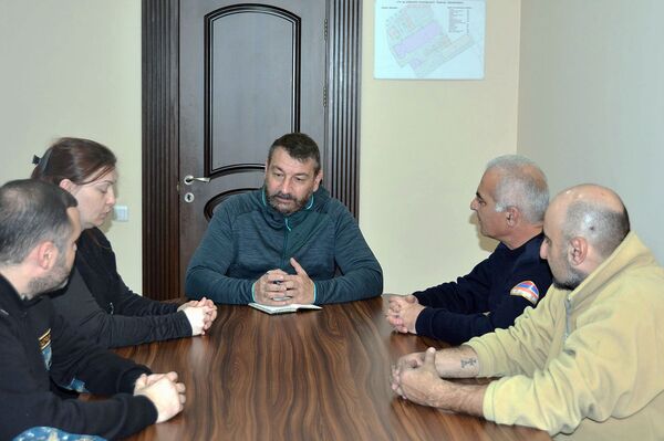 Ֆրանսիական ընկերությունն Արցախի փրկարարներին մեքենաներ կնվիրի - Sputnik Արմենիա