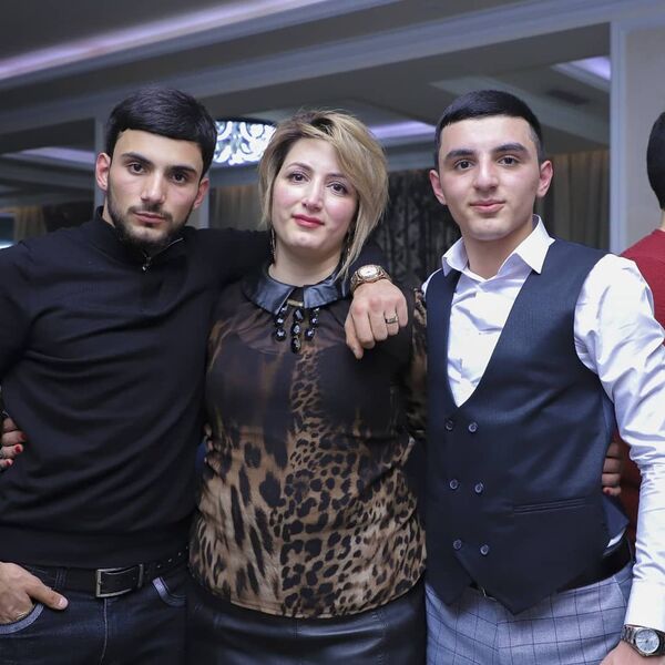 «Միայն թե եղբորս ոչինչ չլինի». Դավիթ Կարենովիչի վերջին խոսքերն իրականացան, երազանքը` ոչ «Միայն թե եղբորս ոչինչ չլինի». Դավիթ Կարենովիչի վերջին խոսքերն իրականացան, երազանքը` ոչ - Sputnik Արմենիա