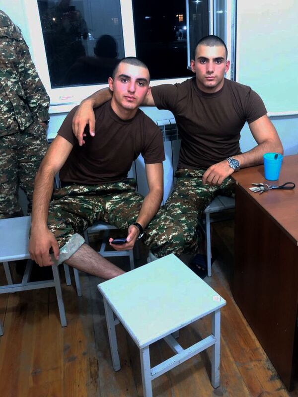 «Միայն թե եղբորս ոչինչ չլինի». Դավիթ Կարենովիչի վերջին խոսքերն իրականացան, երազանքը` ոչ «Միայն թե եղբորս ոչինչ չլինի». Դավիթ Կարենովիչի վերջին խոսքերն իրականացան, երազանքը` ոչ - Sputnik Արմենիա