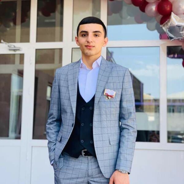 «Միայն թե եղբորս ոչինչ չլինի». Դավիթ Կարենովիչի վերջին խոսքերն իրականացան, երազանքը` ոչ «Միայն թե եղբորս ոչինչ չլինի». Դավիթ Կարենովիչի վերջին խոսքերն իրականացան, երազանքը` ոչ - Sputnik Արմենիա