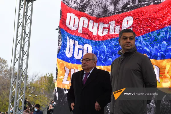 Митинг оппозиции с требованием отставки премьер-министра (5 декабря 2020). Еревaн Митинг оппозиции с требованием отставки премьер-министра (5 декабря 2020). Еревaн - Sputnik Армения