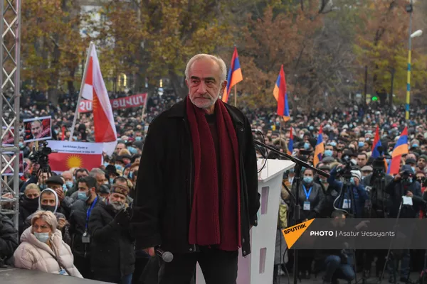 Митинг оппозиции с требованием отставки премьер-министра (5 декабря 2020). Еревaн Митинг оппозиции с требованием отставки премьер-министра (5 декабря 2020). Еревaн - Sputnik Армения