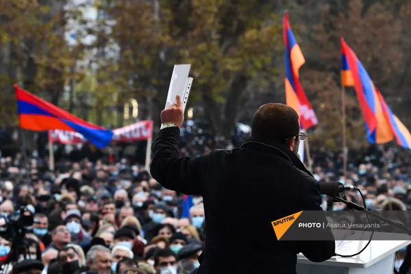 Митинг оппозиции с требованием отставки премьер-министра (5 декабря 2020). Еревaн Митинг оппозиции с требованием отставки премьер-министра (5 декабря 2020). Еревaн - Sputnik Армения
