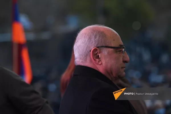 Митинг оппозиции с требованием отставки премьер-министра (5 декабря 2020). Еревaн Митинг оппозиции с требованием отставки премьер-министра (5 декабря 2020). Еревaн - Sputnik Армения