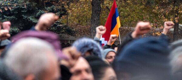 Митинг оппозиции с требованием отставки премьер-министра (5 декабря 2020). Еревaн - Sputnik Армения