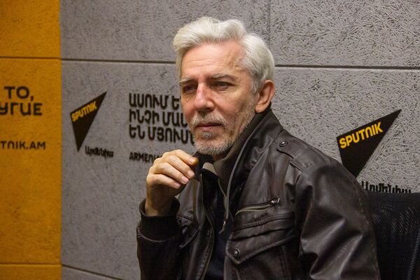 Հյուրանոցներ պետք են, hi-tech՝ ոչ․ գերամուր ապակու հայկական նախագիծը ներդրող չի գտնում Հյուրանոցներ պետք են, hi-tech՝ ոչ․ գերամուր ապակու հայկական նախագիծը ներդրող չի գտնում - Sputnik Արմենիա