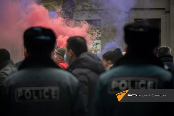 Митинг оппозиции с требованием отставки премьер-министра (5 декабря 2020). Еревaн Митинг оппозиции с требованием отставки премьер-министра (5 декабря 2020). Еревaн - Sputnik Армения