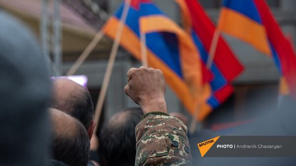 Митинг оппозиции с требованием отставки премьер-министра (5 декабря 2020). Еревaн - Sputnik Армения