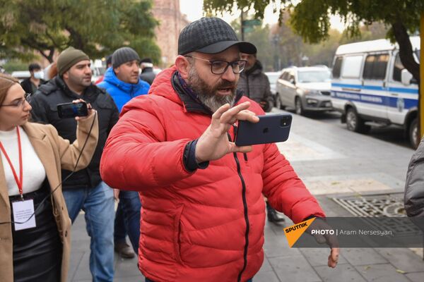 У активистов сегодня был особый посыл для армянской полиции: протестная хроника дня  - Sputnik Армения