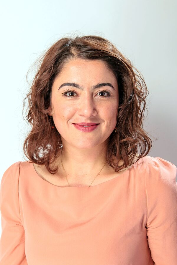 Լենա Նազարյանը պարգևատրել է Նիդեռլանդների խորհրդարանի պատգամավորներին Լենա Նազարյանը պարգևատրել է Նիդեռլանդների խորհրդարանի պատգամավորներին - Sputnik Արմենիա