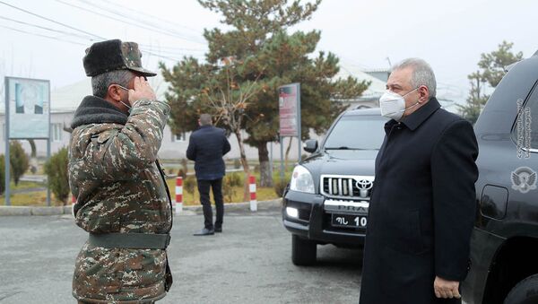 Министр обороны РА Вагаршак Арутюнян посетил одну из воинских частей (10 декабря 2020). - Sputnik Արմենիա
