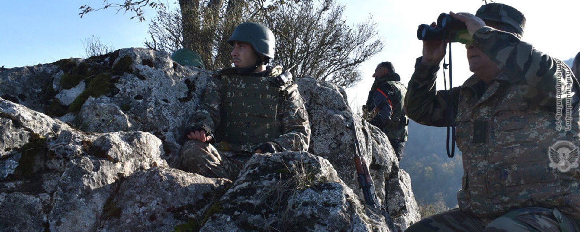 Военнослужащие ВС Армении и резервисты осуществляют совместные работы по формированию и охране новых границ на юге Армении - Sputnik Армения, 1920, 03.01.2026