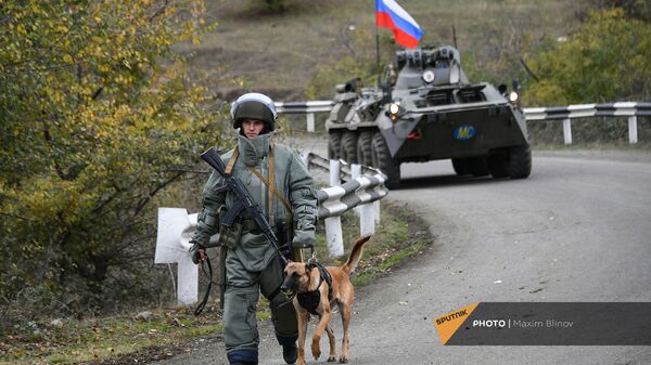 Специалисты противоминного центра Минобороны РФ приступили к работе в Карабахе - Sputnik Армения