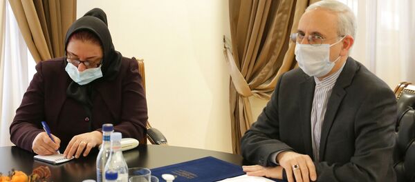 Министр Ваан Керобян принял посла Ирана в Армении Аббаса Бадахшана Зохури (14 декабря 2020). Еревaн - Sputnik Армения