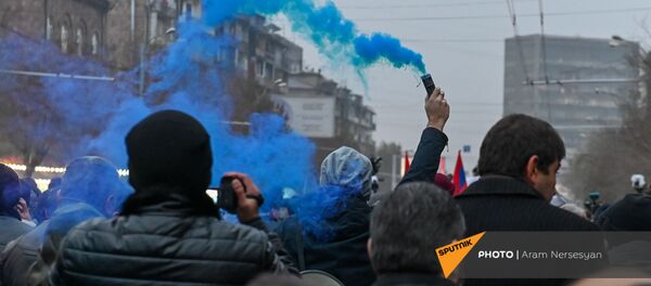 Шествие оппозиции с требованием отставки правительства Армении во главе с премьер-министром (14 декабря 2020). Еревaн - Sputnik Արմենիա