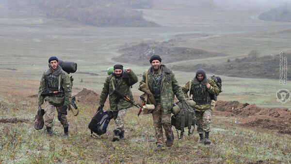 Пересменка резервистов и добровольцев, вовлеченных в охрану государственной границы, в одной из воинских частей (15 декабря 2020). Армения - Sputnik Армения