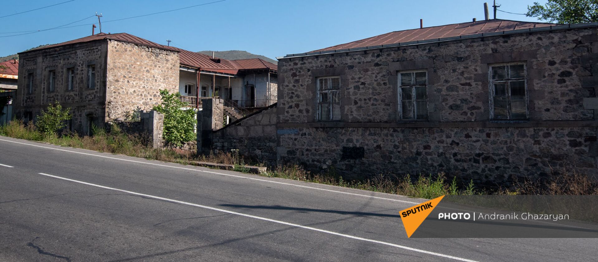 Старое здание на улице Сюника в Горисе - Sputnik Армения, 1920, 04.09.2021