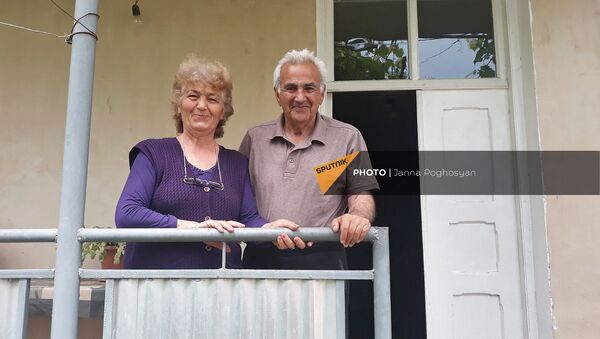 Родители премьер-министра Армении - Ерджаник Чибухчян и Вова Пашинян - Sputnik Արմենիա