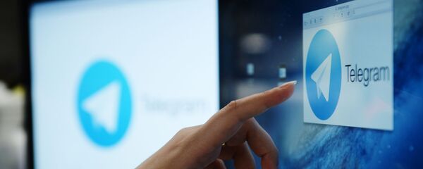 Мессенджер Telegram на экране монитора.зором - Sputnik Армения