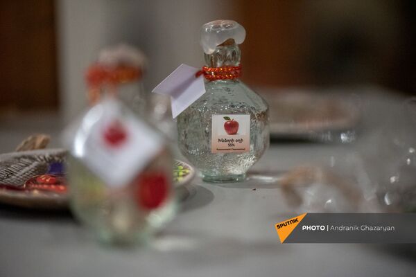 Удины в монастырь даже не заходили: армяне каждое воскресенье могут посетить Дадиванк - Sputnik Армения