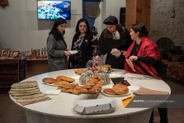 Удины в монастырь даже не заходили: армяне каждое воскресенье могут посетить Дадиванк Удины в монастырь даже не заходили: армяне каждое воскресенье могут посетить Дадиванк - Sputnik Армения