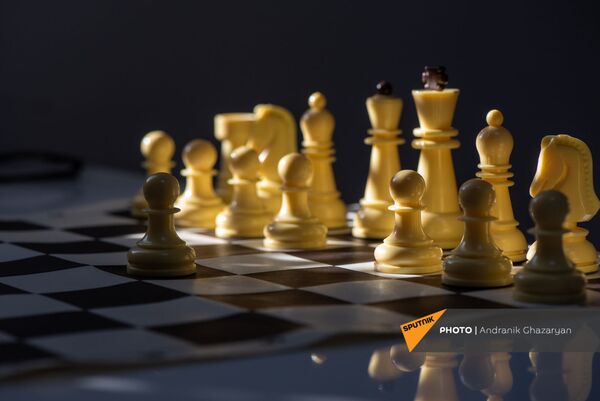 Հայազգի նորարարը ապագայի շախմատ է ստեղծել. ո՞րն է նոր խաղի «գաղտնիքը» Հայազգի նորարարը ապագայի շախմատ է ստեղծել. ո՞րն է նոր խաղի «գաղտնիքը» - Sputnik Արմենիա