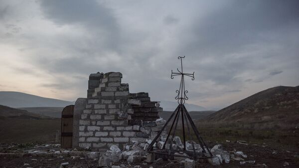 Մարտակերտի` ադրբեջանցիների կողմից ավերված մատուռը - Sputnik Արմենիա