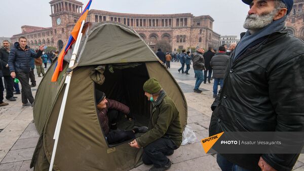 Палатки оппозиции на площади Республики (22 декабря 2020). Ереван - Sputnik Արմենիա