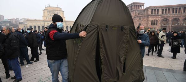 Палатки оппозиции на площади Республики (22 декабря 2020). Ереван - Sputnik Армения