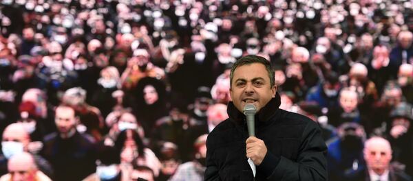 Глава партии Дашнакцутюн Ишхан Сагателян выступает на митинге оппозиции (22 декабря 2020). Еревaн - Sputnik Արմենիա