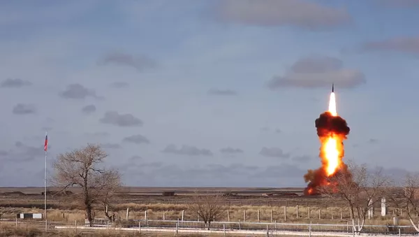 Испытательный пуск новой модернизированной ракеты российской системы ПРО на полигоне Сары-Шаган - Sputnik Армения