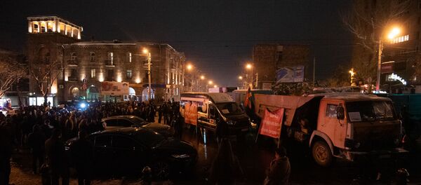  Ситуация на перекрестке проспекта Баграмяна и улицы Прошяна (24 декабря 2020). Еревaн - Sputnik Армения