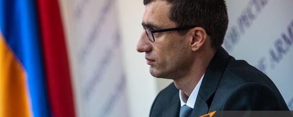 Пресс-конференция министра труда и социальных вопросов Месропа Аракеляна (25 декабря 2020). Еревaн - Sputnik Армения