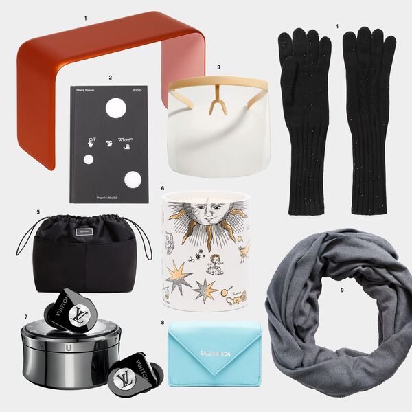 Что подарить деловому партнеру, любимой женщине и маме? Придумали за вас  - Sputnik Армения