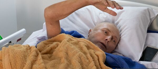 Полковник Станислав Еремин в медцентре в Ереване - Sputnik Армения