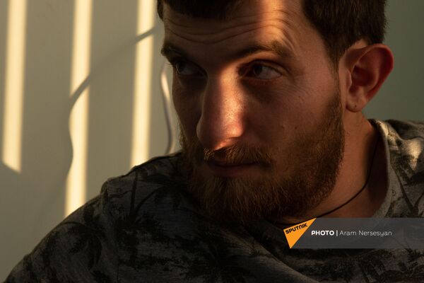 Как доброволец Бабаян выжил после подрыва на мине уже после окончания войны - Sputnik Армения