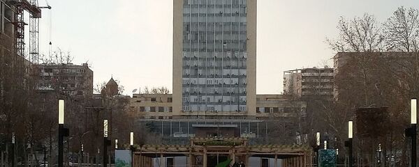 Центральное здание компании Айпост на улице Сарьяна - Sputnik Армения