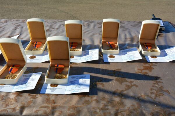 ԱԻՊԾ տնօրենը շնորհավորական ուղերձ է հղել ՌԴ ԱԻՆ աշխատակիցներին և պարգևատրել ԱԻՊԾ տնօրենը շնորհավորական ուղերձ է հղել ՌԴ ԱԻՆ աշխատակիցներին և պարգևատրել - Sputnik Արմենիա