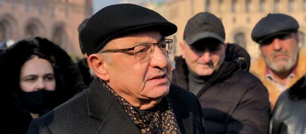 Вазген Манукян на акции протеста (28 декабря 2020). Еревaн - Sputnik Армения