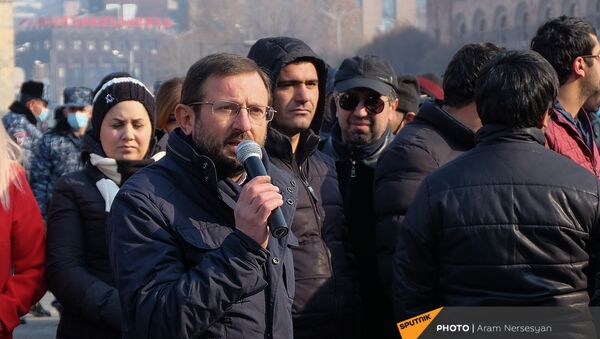 Гехам Манукян на акции протеста (28 декабря 2020). Еревaн - Sputnik Արմենիա