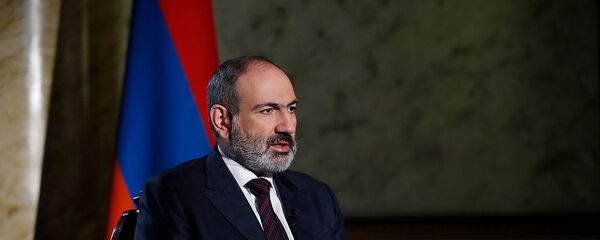 Интервью премьер-министра Никола Пашиняна в прямом эфире Петросу Казаряну (27 декабря 2020). Еревaн Интервью премьер-министра Никола Пашиняна в прямом эфире Петросу Казаряну (27 декабря 2020). Еревaн - Sputnik Արմենիա
