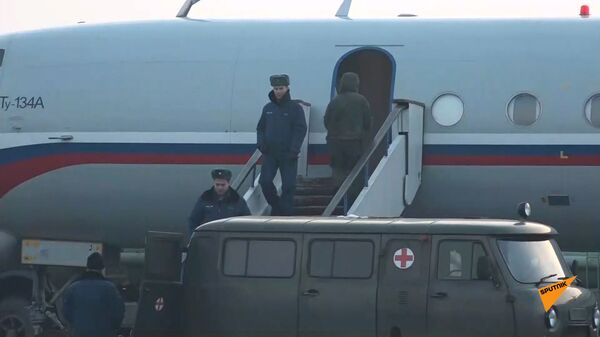 В Баку вернулись двое, в Ереван - четверо: Минобороны России об обмене пленными В Баку вернулись двое, в Ереван - четверо: Минобороны России об обмене пленными - Sputnik Армения