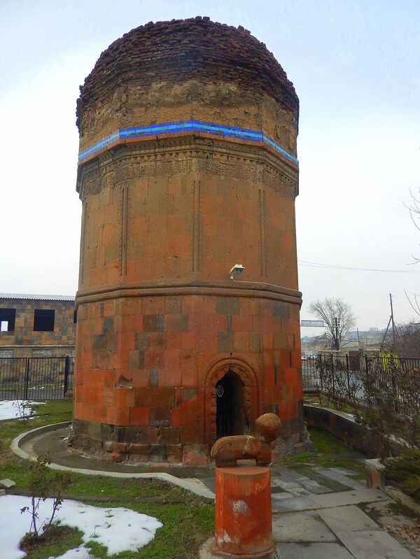 Мусульманские памятники в Армении, или Как Голубая мечеть не стала винным заводом - Sputnik Армения