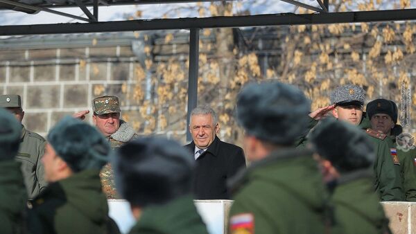 Министр обороны Вагаршак Арутюнян посетил 102 военную базу (29 декабря 2020). Еревaн - Sputnik Արմենիա