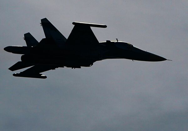 На пороге неизбежных перемен: что нужно армянской армии и что может предложить Россия? На пороге неизбежных перемен: что нужно армянской армии и что может предложить Россия? - Sputnik Армения