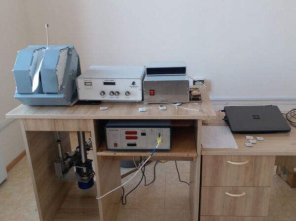 Фигу им: Армянские ученые создали краску - невидимку против беспилотников Фигу им: Армянские ученые создали краску - невидимку против беспилотников - Sputnik Армения