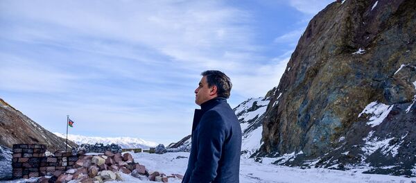 Рабочая группа под руководством омбудсмена Армана Татояна посетила приграничные территории Гегаркуникской области  - Sputnik Արմենիա